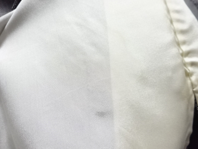  縞に更紗模様織出し本場泥大島紬着物（9マルキ）